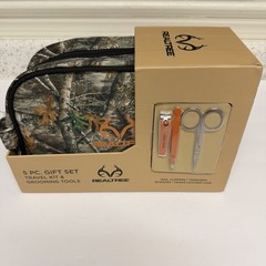 Realtree Camo Woods Travel Toiletry Bag And Grooming Tools 5 PC Gift Set NEW