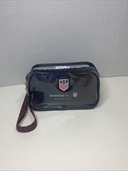 American Airlines USA Soccer FIFA Limited Edition Amenity Kit – Unopened