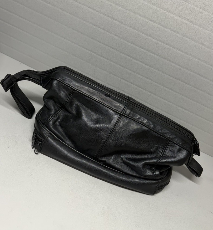 Vintage Men’s Dopp Bag Toiletry Case Double Compartment Black