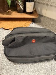Swiss Gear Black Toiletry Cosmetic Hygiene Mesh Travel Bag Organizer