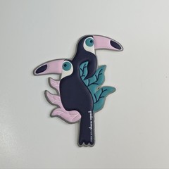 Away Luggage x Quentin Monge Toucan Sticker Rare Collectible Travel 3.75&Prime;