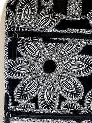 Vera Bradley Quilted Hanging Organizer In Blanco Bouquet Pattern 28.5&Prime; Long NWT