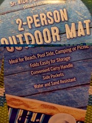 Beach Mat 2 Person Water Resistant 5×6.5ft Picnic Camping Concert Sports Events