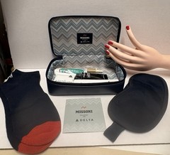 MISSONI Delta First Class Flight Travel Amenity Kit Leather Navy Blue