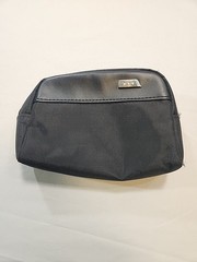 TUMI for DELTA Airlines Travel Storage Toiletry Makeup Cosmetics Bag Black Nylon