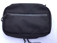 AER Travel Kit – Black Hanging Travel Organizer Tech Pouch Bag Carry On NWOT