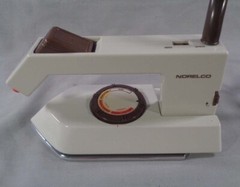 Norelco Folding Travel Iron Model Mini T165 w/ Bag and Instructions