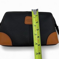 BRIC&rsquo;S Qatar Airways Business Class Amenity Kit Travel Bag Toiletry Black