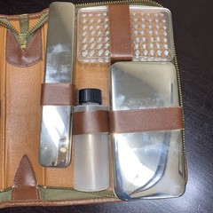 Vintage Vanity Travel Shaving/Grooming Kit in Leather Case Made in USA