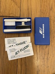Air France Vintage 1980&rsquo;s Mini Quick Toilet Kit