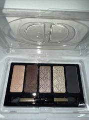 Dior Eyeshadows Christmas Holiday Couture Collection Palette Limited With Flaw