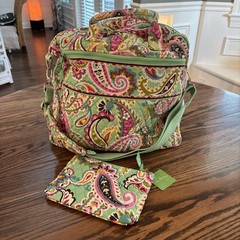 Retired Print Vera Bradley Tutti Fruity Large Tote + Make Up Bag