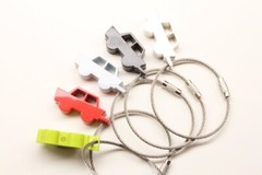 VROOM key rings – cute personal fashion travel accessories for drivers of cars