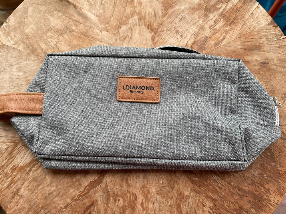 Diamond Resorts Toiletry Bag
