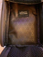 Bogner For Lufthansa First Class Khaki Green Travel Toiletry Amenity Bag Zip