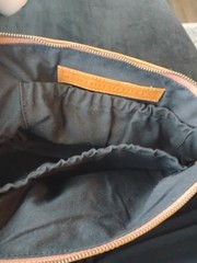 Wanderer&rsquo;s Travel Co. Soft Leather Cosmetic/ Toiletries Bag. Unisex Travel Bag