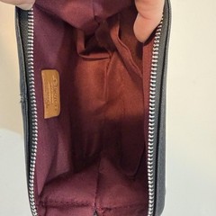 BRIC&rsquo;S Qatar Airways Business Class Amenity Kit Travel Bag Toiletry Black