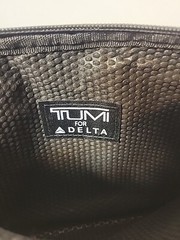 Tumi By Delta Small Travel Bag Pouch Cosmetic Gray 8.5” X 6” Zipper Closure