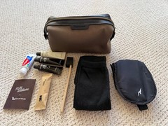 NEW Qantas Airways Business class Amenity Kit Zipped box Toiletries Travel