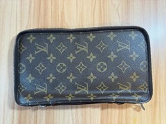 Authentic Louis Vuitton Monogram Escovedo Travel Case M60113 Long Wallet Used