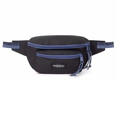 Eastpak Large Doggy Bag B0Q Contrast Black Blue