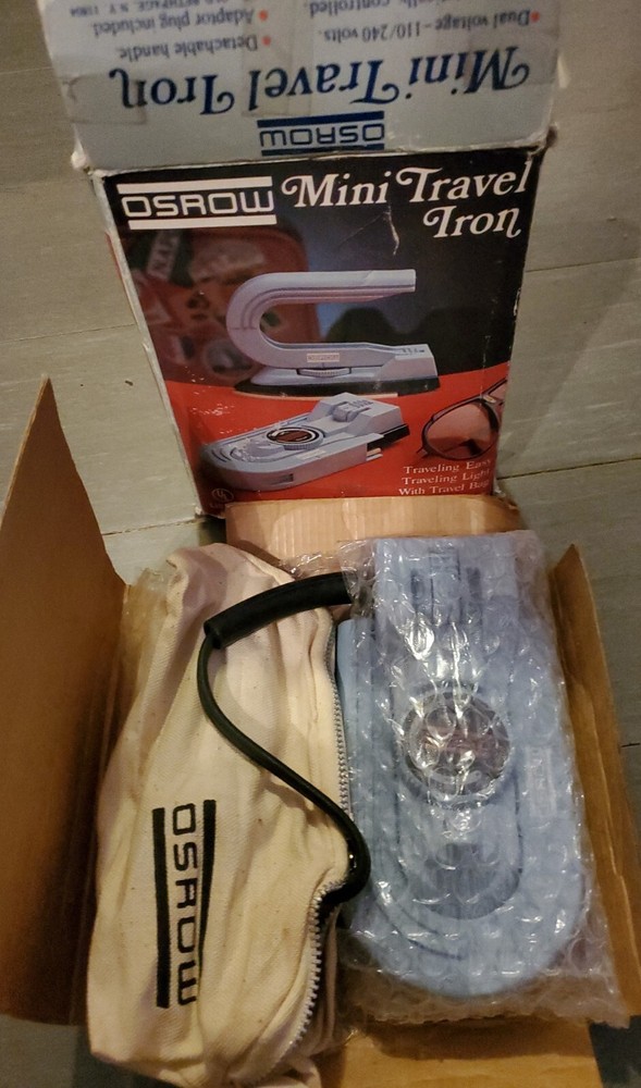 Vintage Osrow Tourist Mini-Iron 120 or 240 V SD-02T-L Blue Travel Iron. Open box