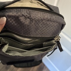 HEYS Travel Mate V3 Crossbody Utility Bag Black Expandable w/ Passport Holder