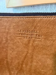 Filson Medium Rugged Suede Pouch Saddle Made USA Rough Out Leather EDC Travel