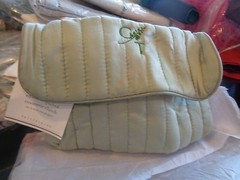 Pottery Barn channel quilted cosmetic clutch monogrammed « GT » green New