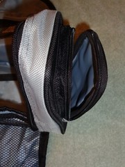 BELLA RUSSO HANGING COSMETICS/TOILETRIES TRAVELING BAG 5 ZIPPERED COMPARTMENTS