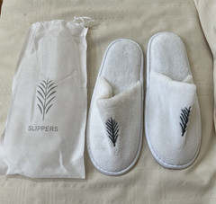 Celebrity Retreat Slippers Logo 1-size 12&Prime; Terry Texture Packaged Bag Cruise