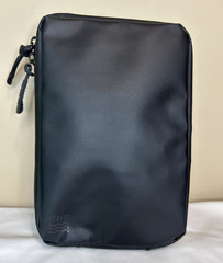 GRAVEL Black Travel Organizer Pouch Zip Case w/ Multiple Mesh Compartments