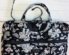 VERA BRADLEY Iconic Hanging Travel Cosmetics Organizer Holland Garden Floral