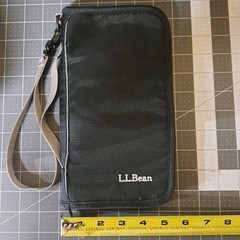 LL Bean Large Bifold Wallet Passport Travel Organizer Black Zippered Black