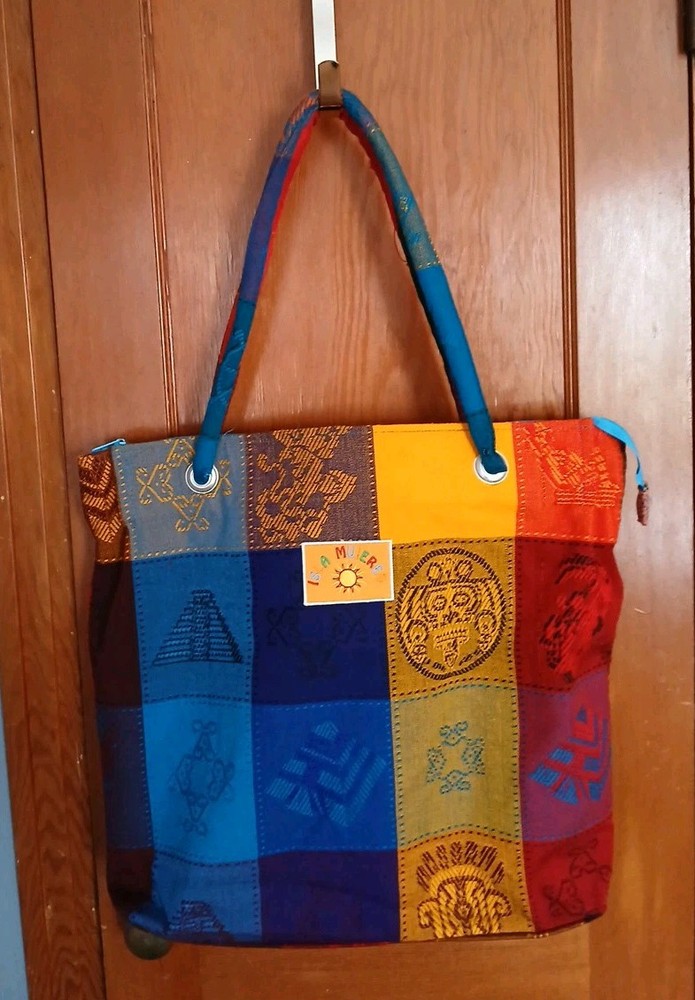 ISLA MUJERES Mexico Logo Colorful Large Zippered Beach Bag