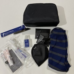 TUMI for Delta Toiletry Pouch Travel Case Black Nylon Face Mask Socks & More