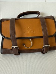 Vetelli Leather m Hanging Toiletry Bag made in Italy Hook