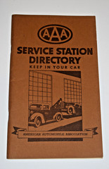 Vtg 1945 Chicago Motor Club AAA Publication – Service Station Directory