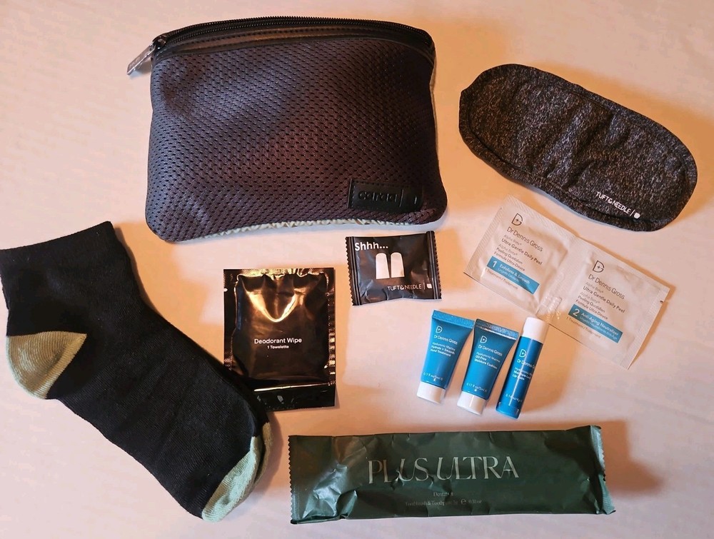 JetBlue Caraa First Class Amenity Kit Dr. Dennis Gross Tuft & Needle Products