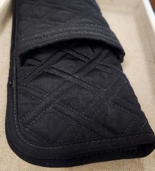 Vera Bradley Curling/Flat Iron Cover Quilted Classic Black Travel Case/Holder VG