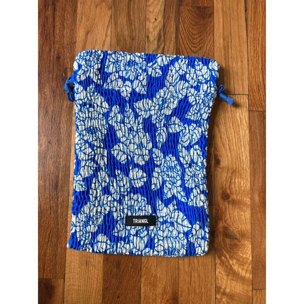 TRIANGL Floral Blue Drawstring Bag Pouch Makeup Swim Bikini Lingerie Travel