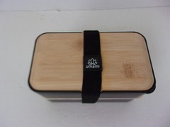 Umami All-in-1 Bento Adult Lunch Box w/ Cutlery Set. Excellent Condition.