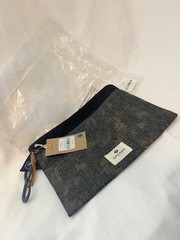 Sperry pouch w/zipper MSRP 30.00 NEW Free Shipping