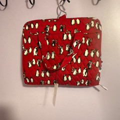 Vera Bradley Hanging Organizer Red Penguin Print Travel Toiletry Bag w/ Hook
