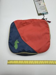 COTOPAXI CUBO 2L TRAVEL CUBE-DEL DIA Red Blue Color way