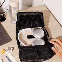 Caraa Travel TECH Pouch BLACK – NEW WITH TAGS! $10!