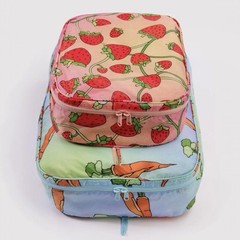 NEW! Baggu *LARGE* PACKING CUBE SET in “Carrots & Berries” Recyc. Nylon, Ltd. Ed