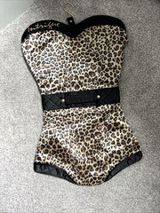 Pursen Lingerie Travel Bag Carrier Hanger Organizer Leopard Print Accessory