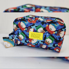 BIOWORLD SOUTHPARK TOILETRY TRAVEL SHAVE BATH BAG ALLOVER PRINT LIMITED EDITION