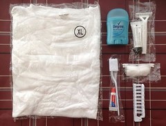 SkyTeam Business Amenity Travel Bag Kit Accessories Included + White XL TShirt